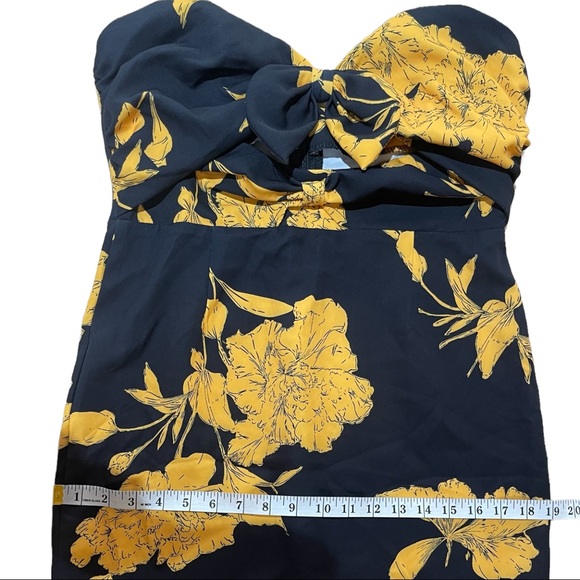 Never used, I bought new. Very sexy high low dress size L - Picture 5 of 8